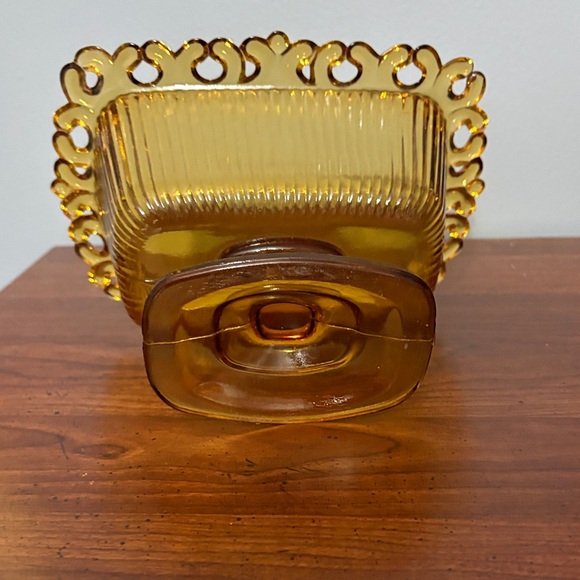 Vintage Amber Glass Pedestal Bowl Scalloped Edge - Picture 6 of 7